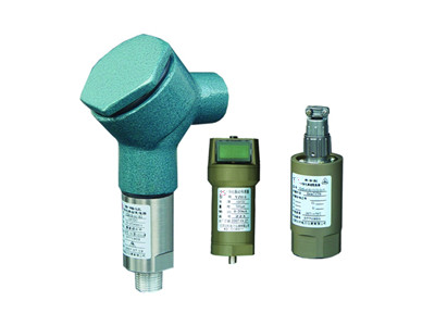 YZHB系列磁電式一體化振動(dòng)變送器